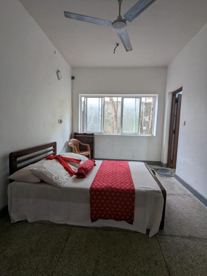 Shiranthi Guest House Rajagiriya Bagian luar foto